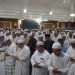 PEMKAB HSS GELAR SHOLAT HAJAT DAN PEMBACAAN BURDAH KELILING DI KANDANGAN