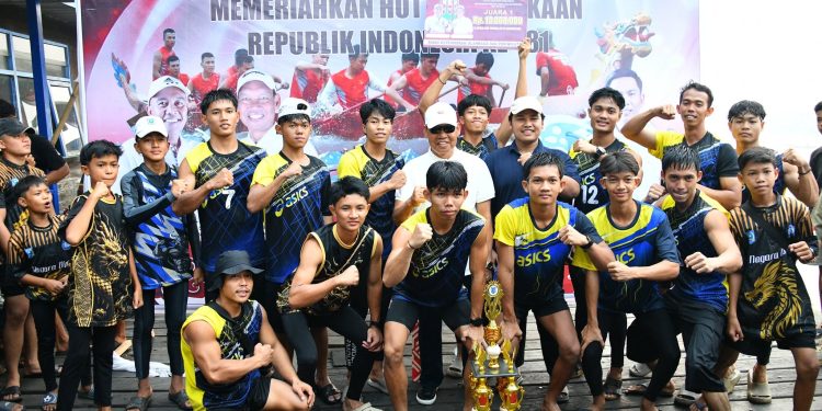WUJUDKAN GENERASI MUDA BERPRESTASI, BUPATI HSS DORONG PENGUATAN PEMBINAAN ATLET