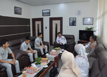 PEMKAB HSS DAN UPPD SAMSAT KANDANGAN PERKUAT SINERGI TINGKATKAN PENDAPATAN DAERAH