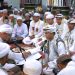 NIKAH MASSAL 13 PASANGAN SANTRI, WARNAI PERINGATAN MAULIDIRRASUL DI MASJID AR-RAUDHAH KANDANGAN, BUPATI HSS HADIR JADI SAKSI DAN SERAHKAN HIBAH RP 340 JUTA