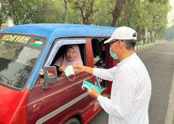 BUPATI HSS HADIRKAN KEPEDULIAN BAGI WARGA DI TENGAH KABUT ASAP
