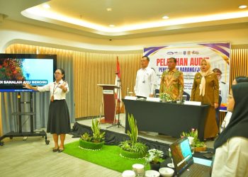 BUPATI HSS BUKA PELATIHAN AUDIT PENGADAAN BARANG/JASA BAGI APIP