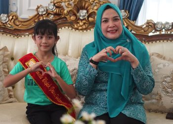 KETUA TP PKK HSS TERIMA FINALIS AJANG NASIONAL KE-11 WAJAH PESONA INDONESIA 2026
