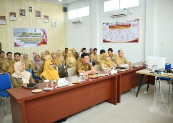 BUPATI HSS TEKANKAN PENTINGNYA MUTU PELAYANAN DAN KESELAMATAN PASIEN DALAM SURVEI RE-AKREDITASI RS DAHA SEJAHTERA